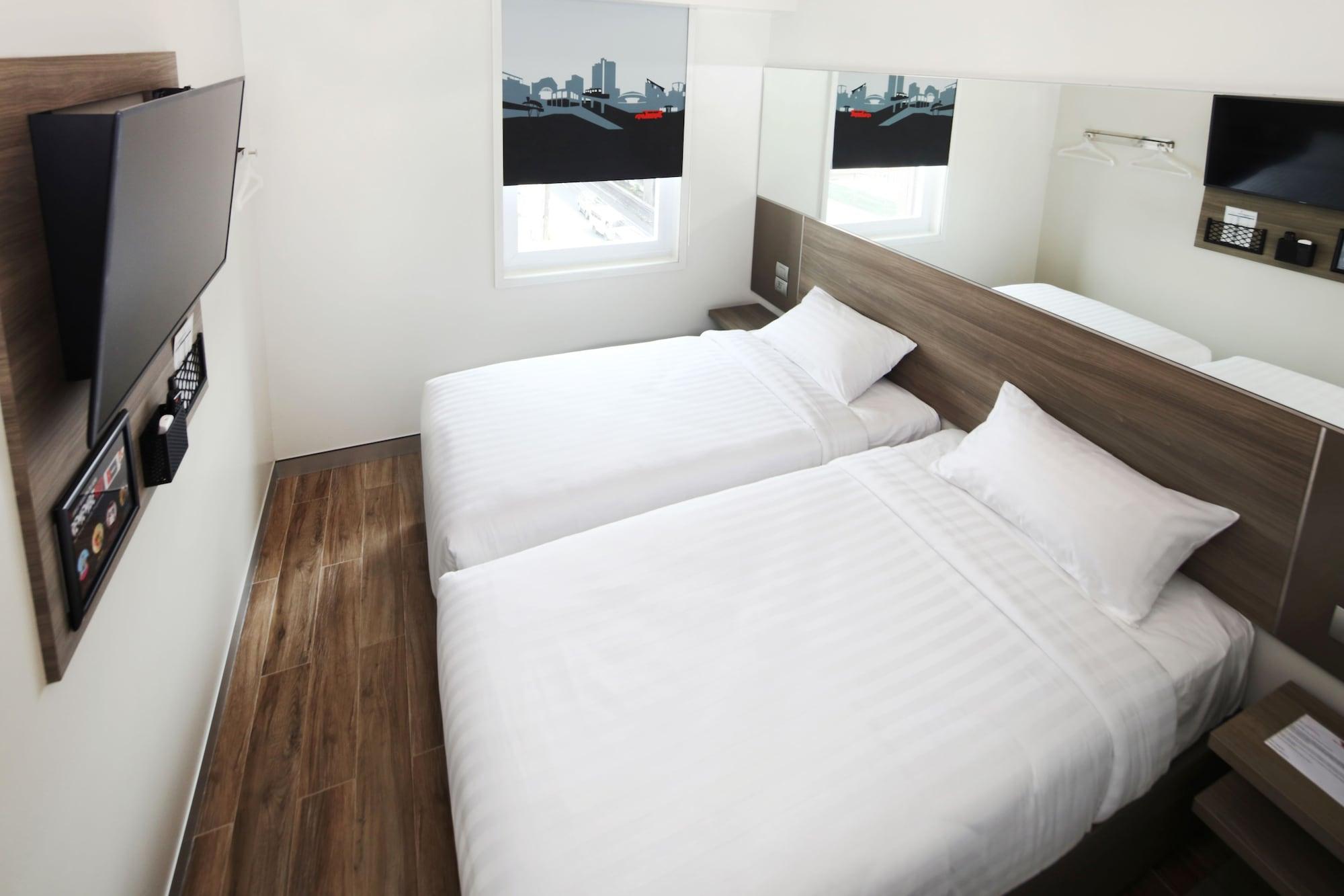 เรด แพลนเน็ต ออโรร่า บูเลอวาร์ด Hotel เกซอนซิตี้ ภายนอก รูปภาพ